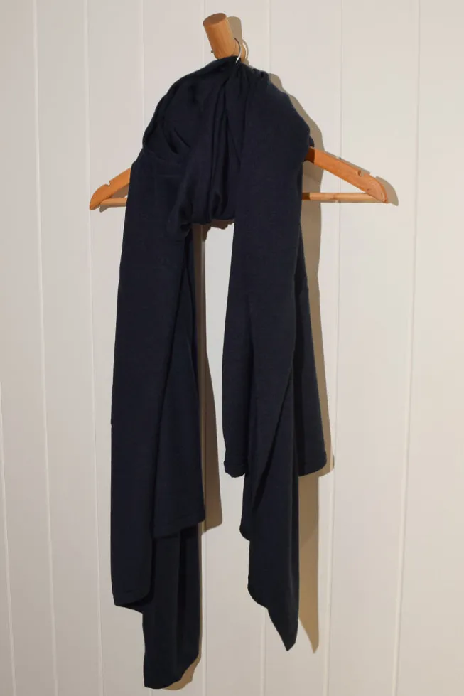 Bamboo & Recycled Cashmere Wool Travel Wrap - Dark Navy