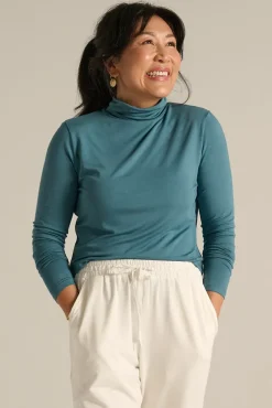 Bamboo Turtle Neck - Ocean