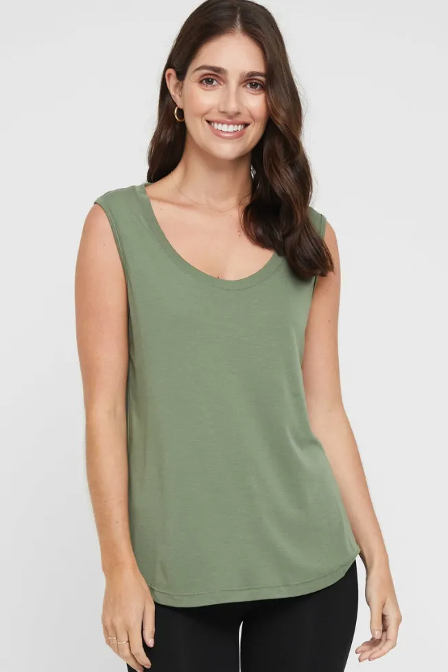Classic Scoop Tank - Gum Leaf