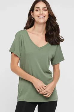 Classic V Neck - Gum Leaf