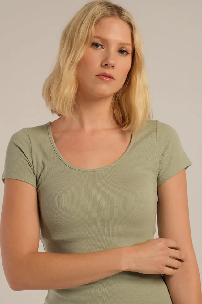 Essential Scoop Tee - Sage