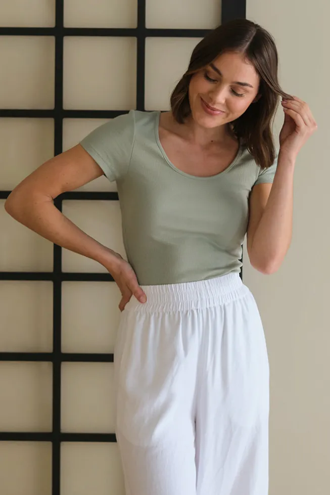 Essential Scoop Tee - Sage